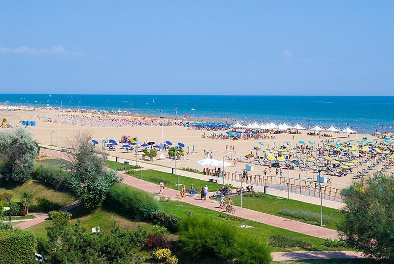 Appartamenti Sanian Bibione Kültér fotó